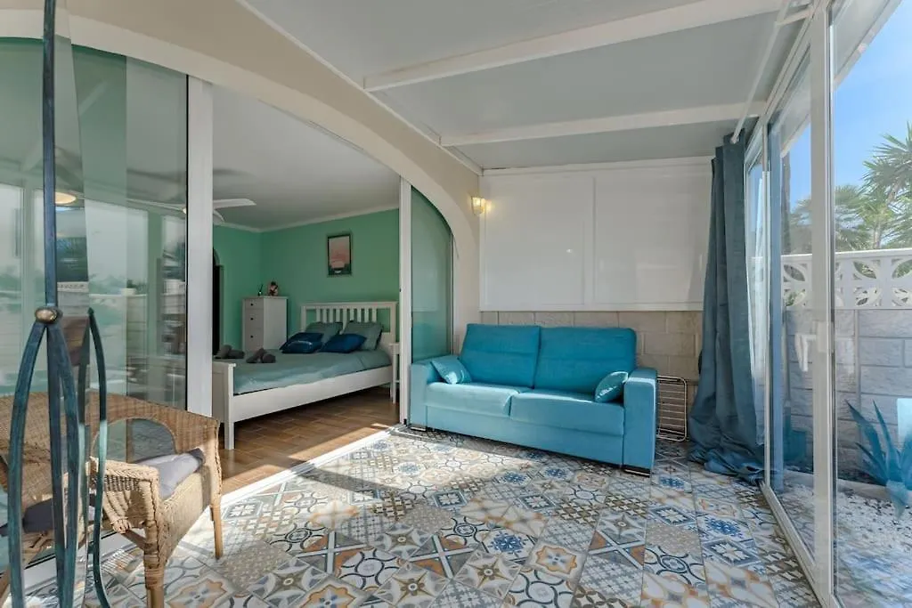 Apartmán Sea Breeze And Rustic Terrace Charm Callao Salvaje 0*,  Španělsko
